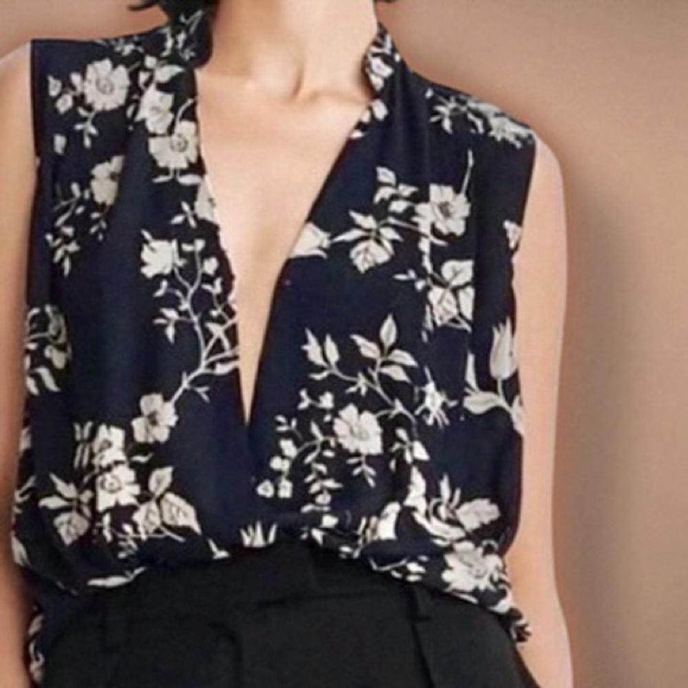 NWT Rag & Bone ‘Meredith’ Floral Print Swing Top in “Navy Blue Multi” Size Small